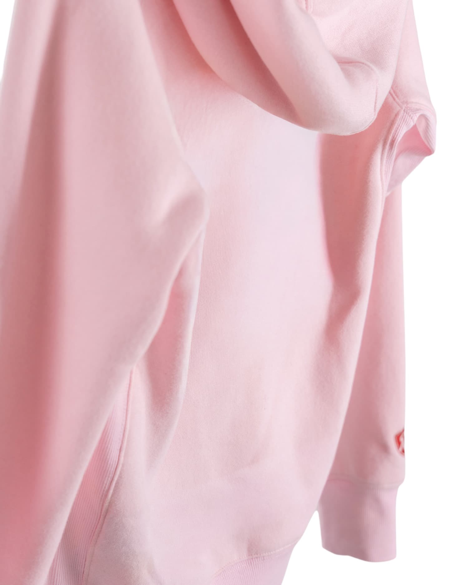 Alt du må vite om patches – tradisjon, styling og tips - RusseOutfit blogg